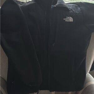 SOLD Women’s Medium Retro Denali Jacket SOLD
